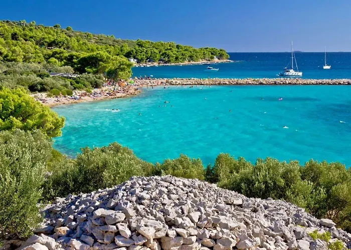 Pina Chantos Διαμέρισμα Tisno